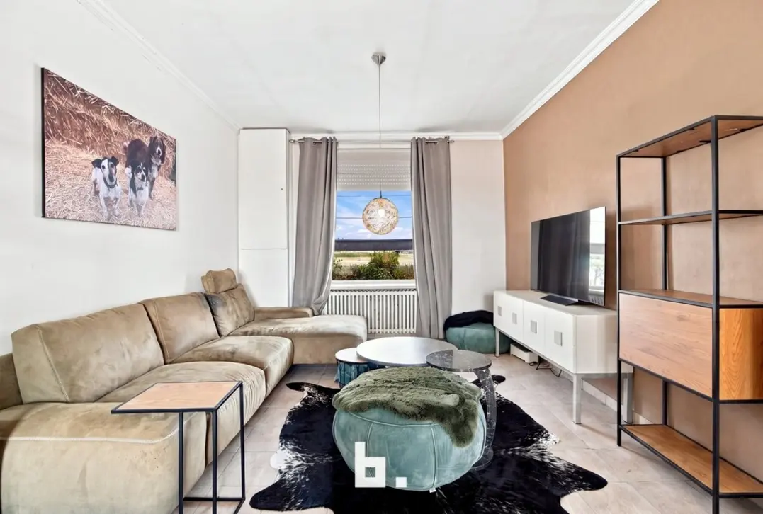 Prachtig gelegen hoeve met bijgebouwen op circa 1,85 hectare - Staden