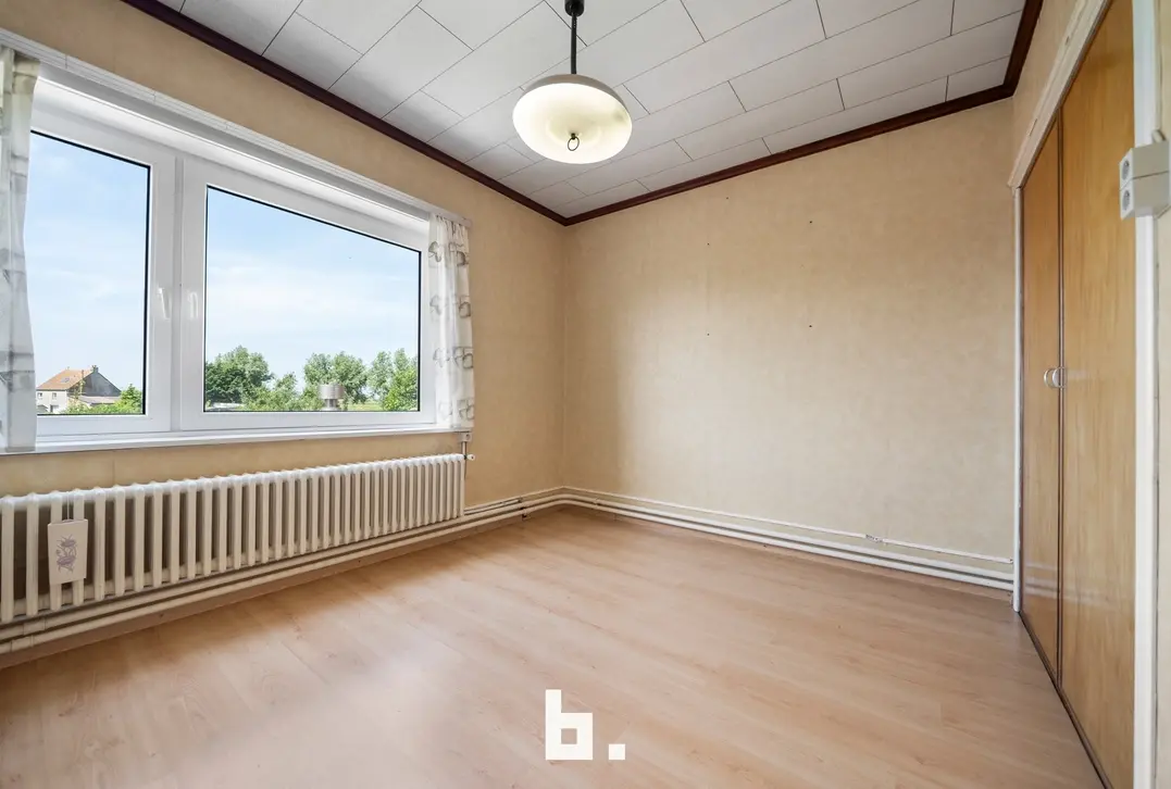 Open bebouwing met veel potentieel op een prachtig groen perceel in Oudenburg - Oudenburg