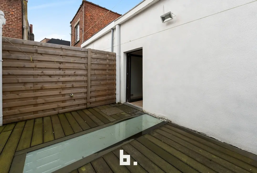 Gerenoveerde gezinswoning / kangoeroewoning met 5 kamers in Kuurne - Kuurne