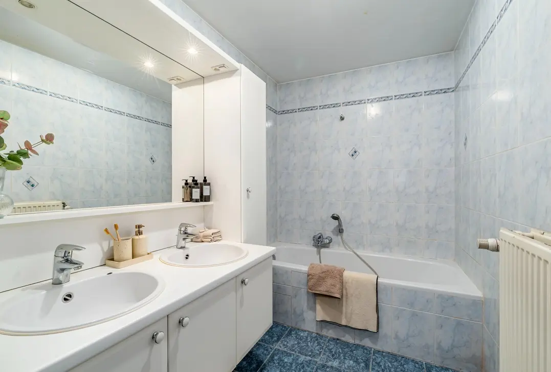 Ruim duplexappartement in centrum Zele - Zele