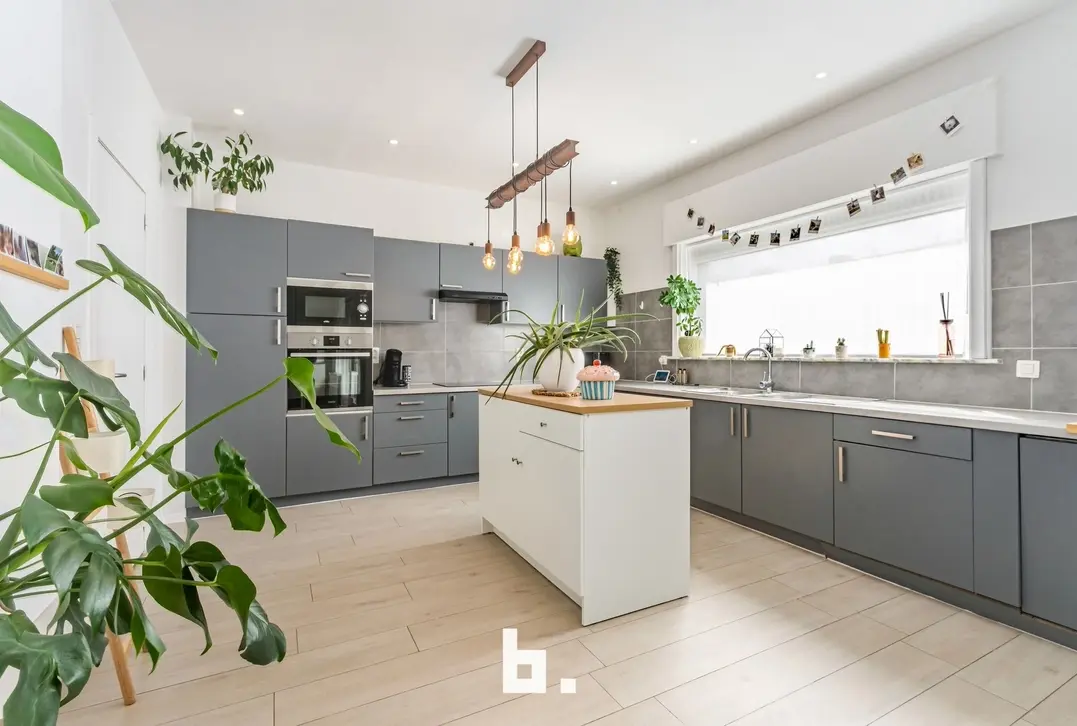 Instapklare woning op topligging in Menen! - Menen