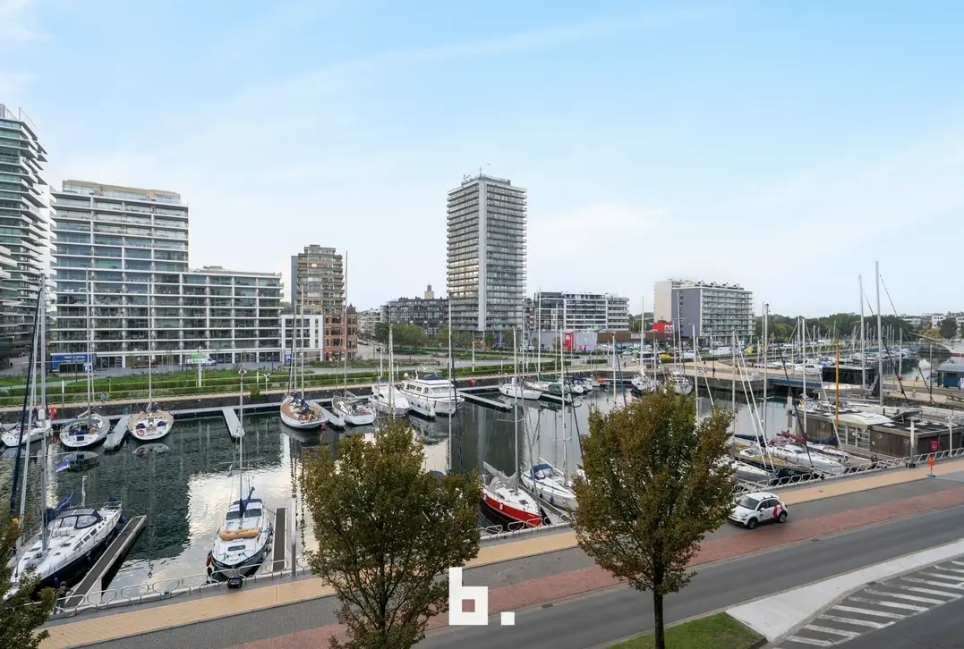 Prachtig gelegen appartement met frontaal zicht op de jachthaven - Oostende