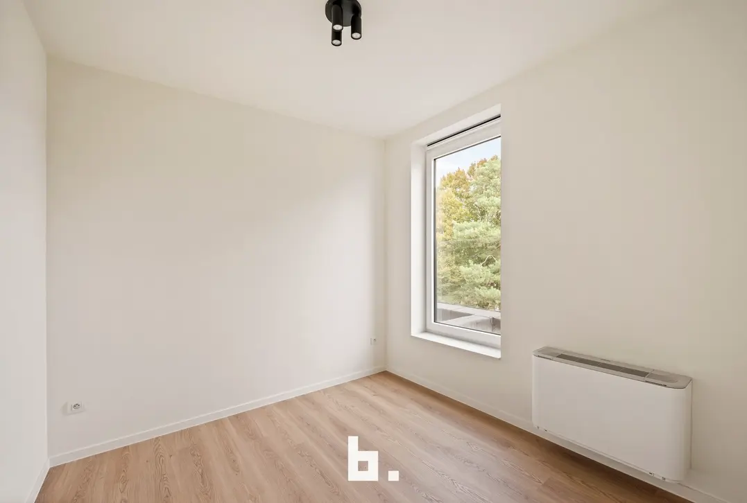 Volksplein 18B, 8500 Kortrijk - €444.852,64 - Instapklare nieuwbouwwoning met 5 slaapkamers, tuin, dakterras en garagebox in hartje Kortrijk!