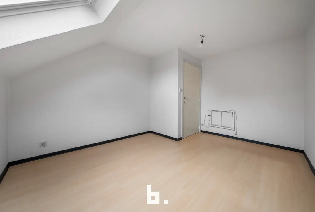 Landelijk gelegen woning op groot perceel met veel privacy - Zedelgem
