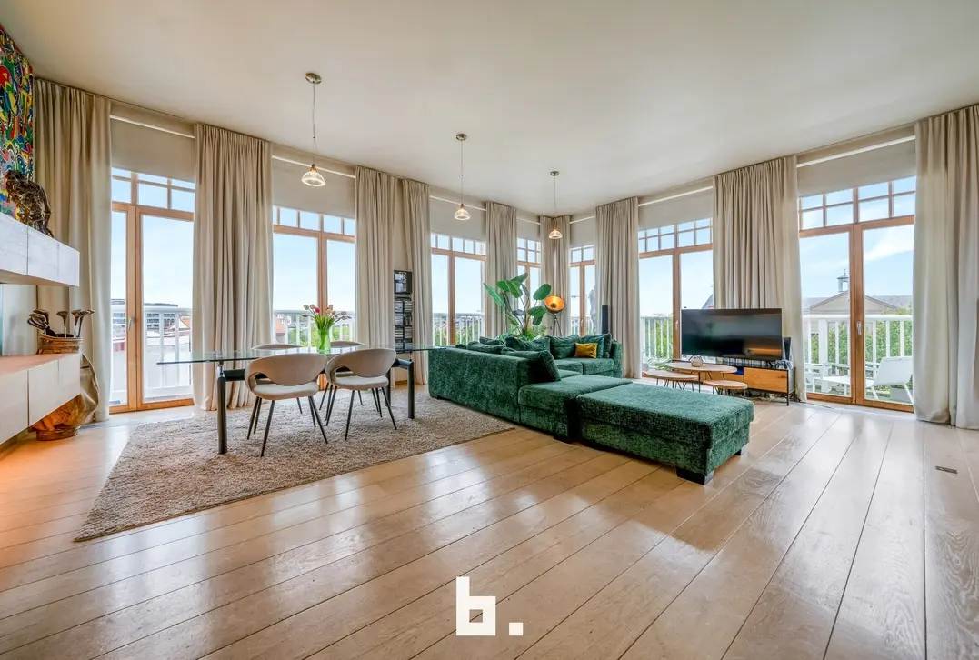 Exclusieve duplex te Knokke met grote garagebox  - Knokke-Heist