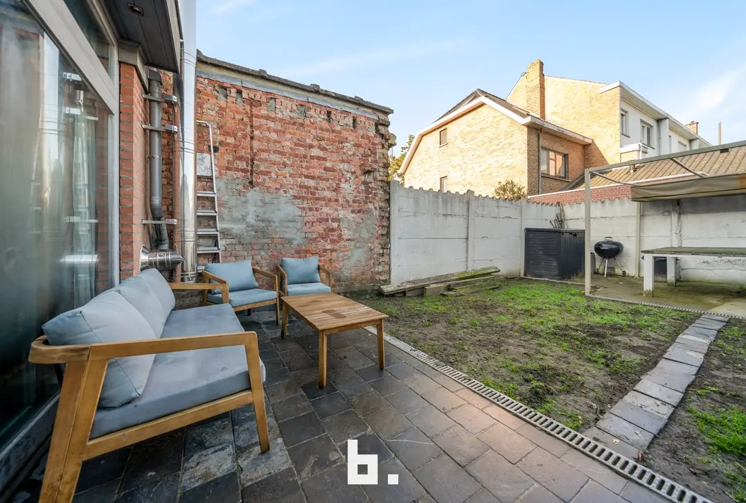 Ruime statige woning op een boogscheut van de historische binnenstad van Brugge - Brugge