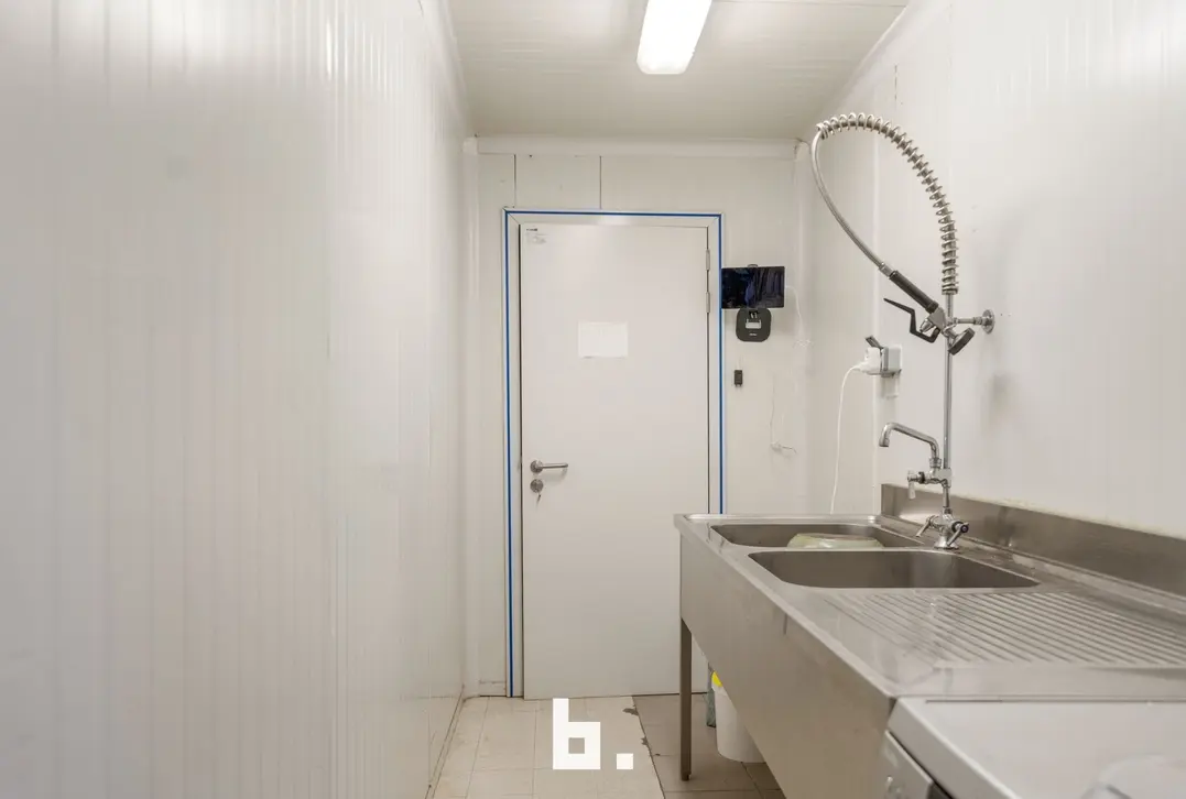 Handelshuis met mooie opbrengst - Brugge