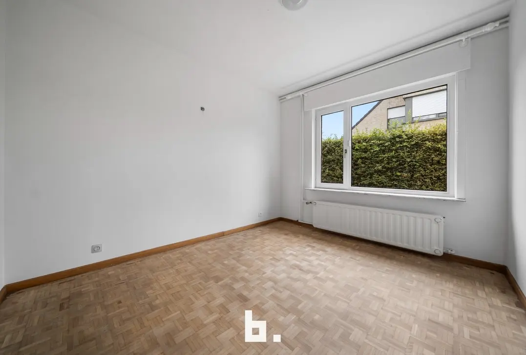Te renoveren bungalow op schitterende ligging - Loppem