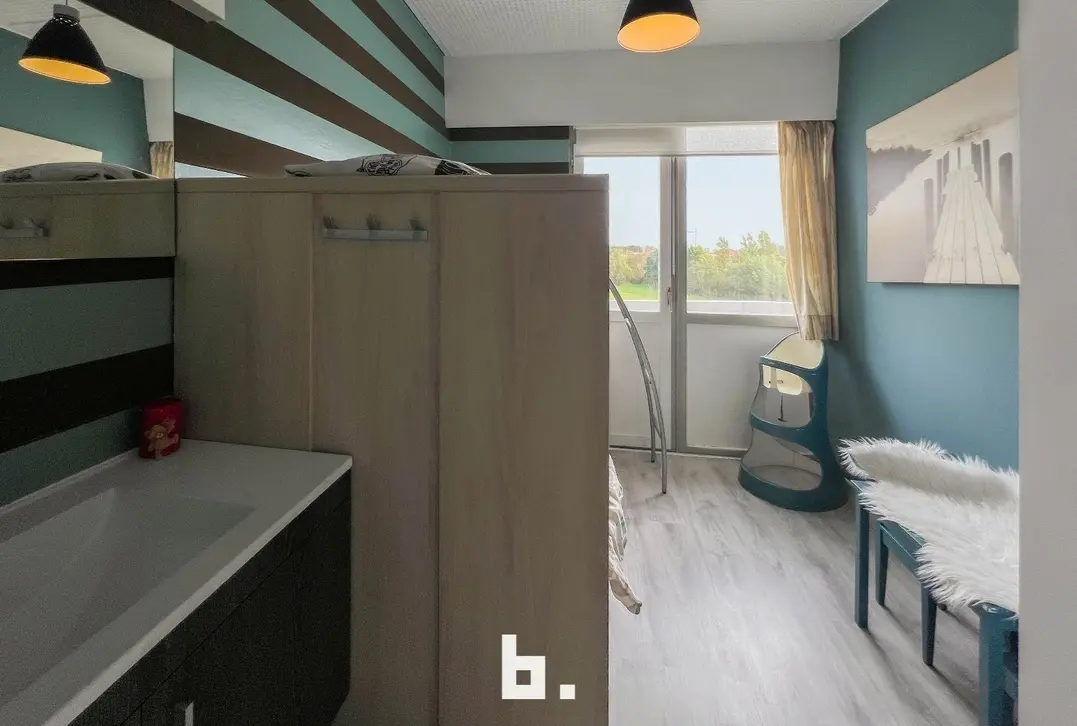 Volledig gerenoveerd 2 slaapkamer appartement met ruime terrassen - De Haan