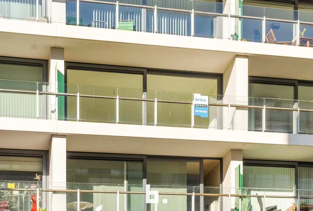 Instapklaar en zonnig appartement op toplocatie nabij zee - Oostende