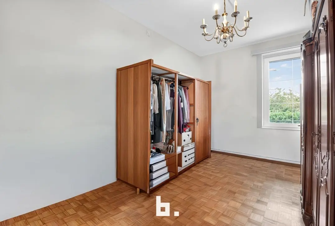 Verzorgd appartement met twee slaapkamers in hartje Roeselare! - Roeselare