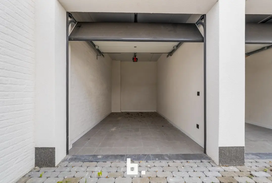Volledig vernieuwd 2-slaapkamerappartement op centrale ligging - Wevelgem - €180.000