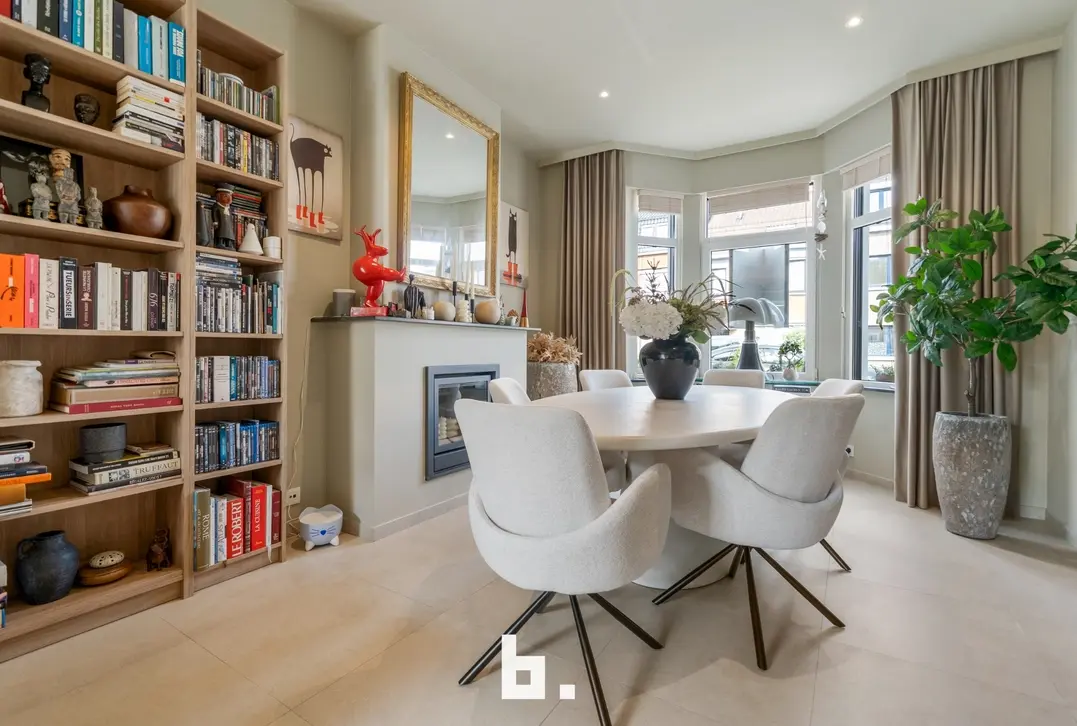 Pure klasse, tijdloze elegantie en absolute woonkwaliteit op één van de meest exclusieve residentiële locaties van Brugge! - Brugge