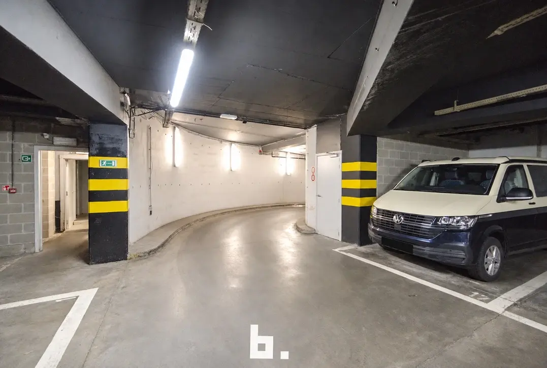 Ondergrondse parkeerplaats in hartje Brugge - Brugge