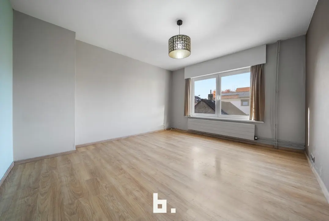 Woning met 3 slaapkamers, tuin en garage op zeer gegeerde ligging. - Sint-Andries