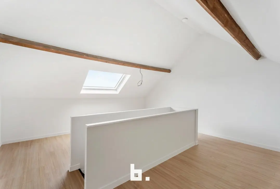 Instapklare, energiezuinige woning te koop in Roeselare – Topligging en uitstekende investering! - Roeselare