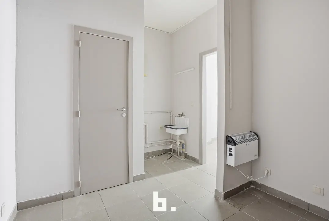 Handelspand te koop op topligging in Roeselare - Roeselare