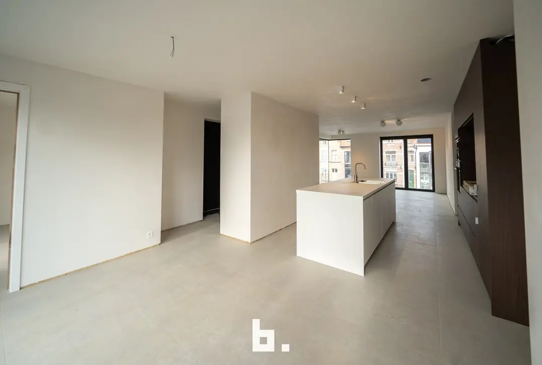 Magnifiek appartement met 2 slaapkamers, bureau en 2 terrassen - Sint-Andries