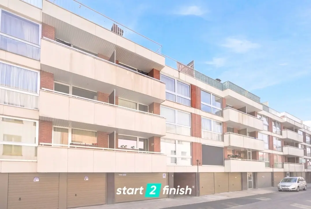 Instapklaar investeringsappartement met onmiddellijk rendement van 5%! + Garage en Berging  - Roeselare