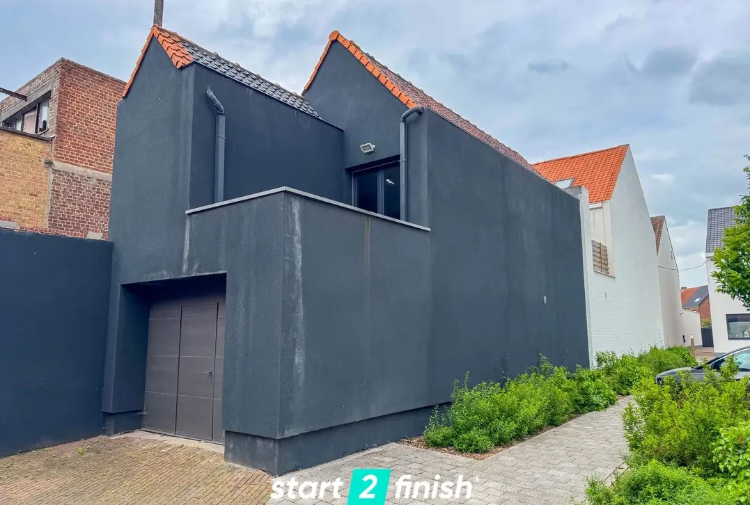 Gerenoveerde gezinswoning / kangoeroewoning met 5 kamers in Kuurne - Kuurne