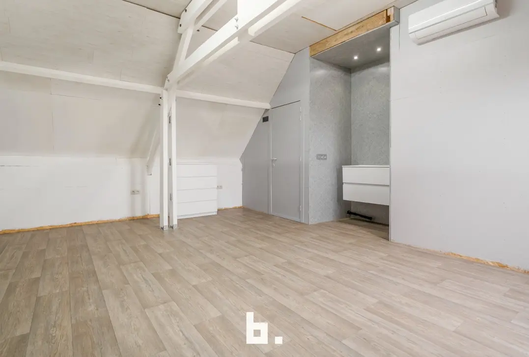 Verzorgde woning met tuin, garage en gunstig EPC in Westkerke - Westkerke