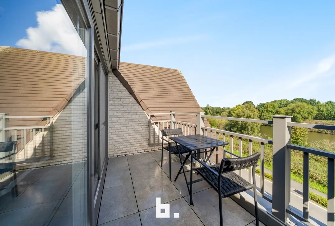 Schitterend gelegen stijlvol appartement met 2 unieke terrassen - Beernem