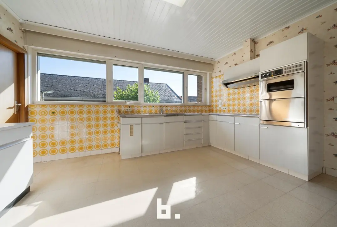 Rustige gelegen te renoveren open bebouwing op topligging - Sint-Andries