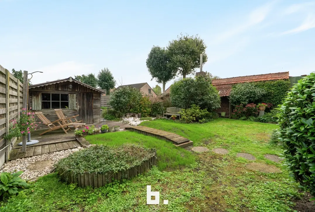 Verrassend ruime villa op uiterst gegeerde locatie in Sint-Andries - Sint-Andries