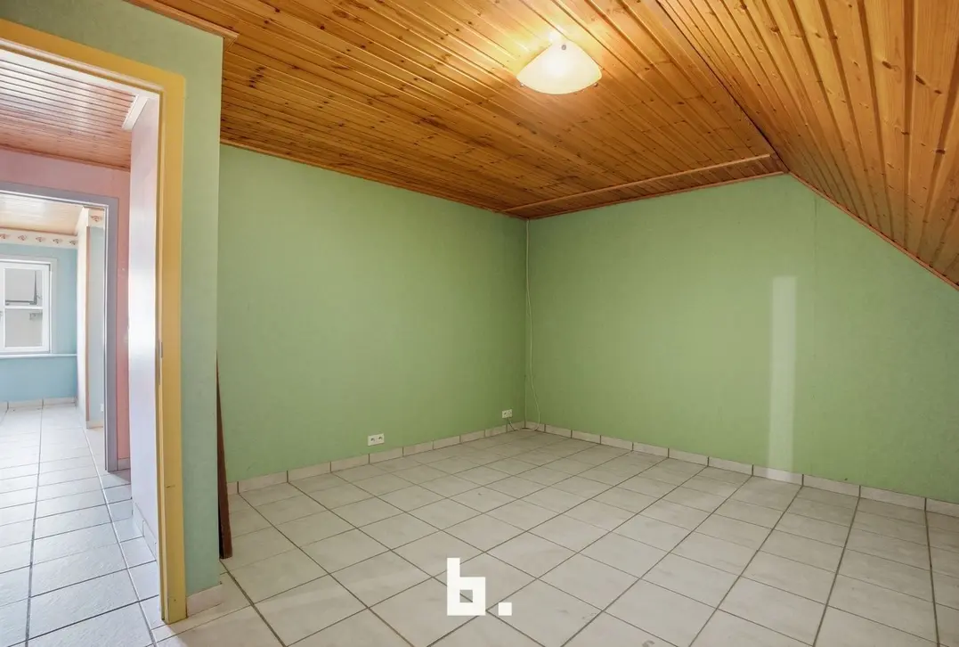 Handelspand met woonst op toplocatie - Moorslede