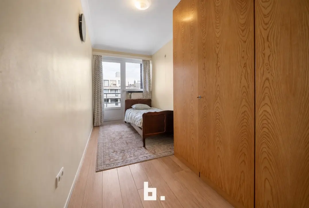 Appartement met 3 slaapkamers, kelderberging en garage inbegrepen - Sint-Andries