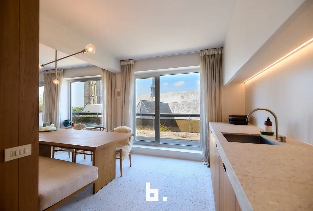 Exclusief designappartement met panoramisch stadszicht - Roeselare