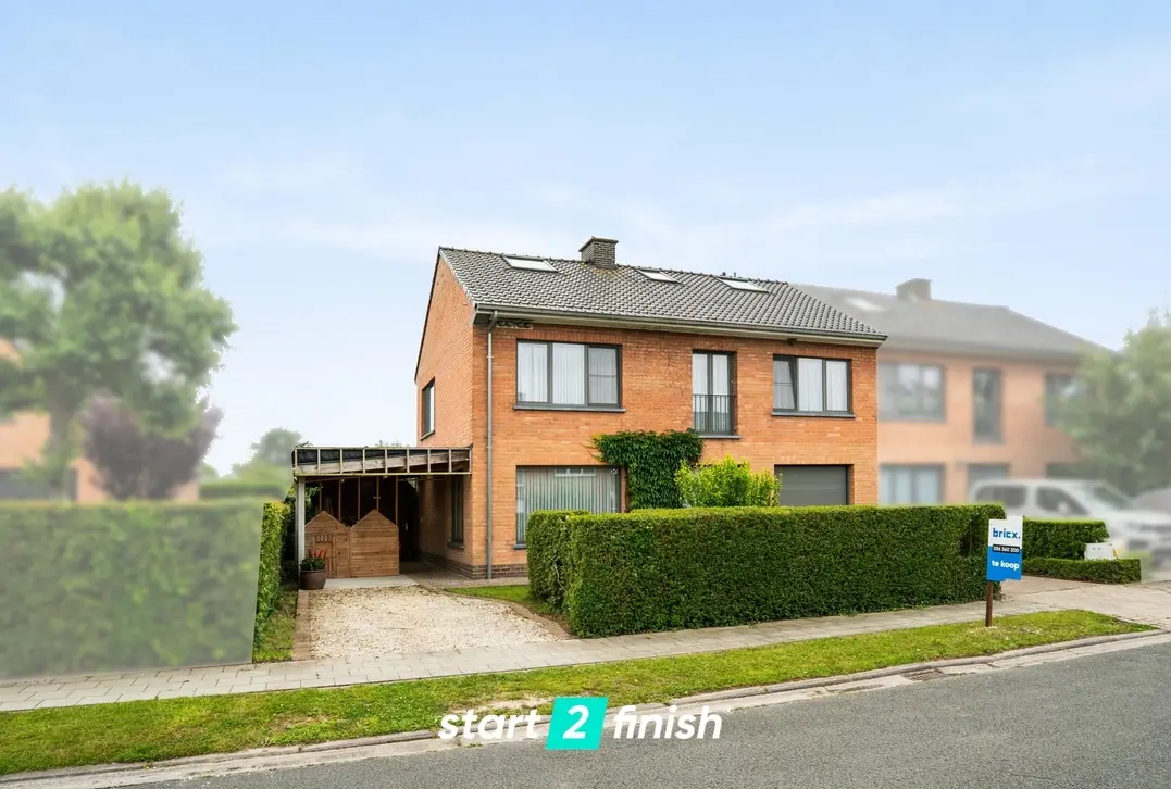 Instapklare woning met prachtige vergezichten in Hansbeke! - Hansbeke - €470.000