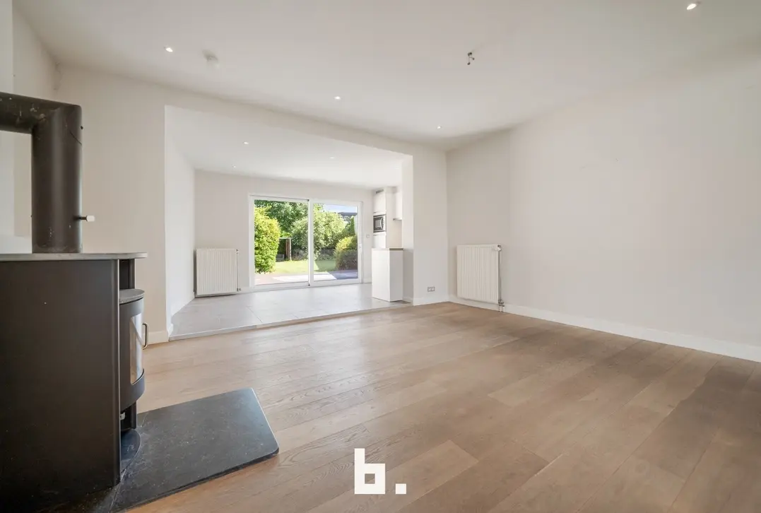 Prachtige, ruime instapklare woning gelegen aan de Brugse stadsrand. - Brugge