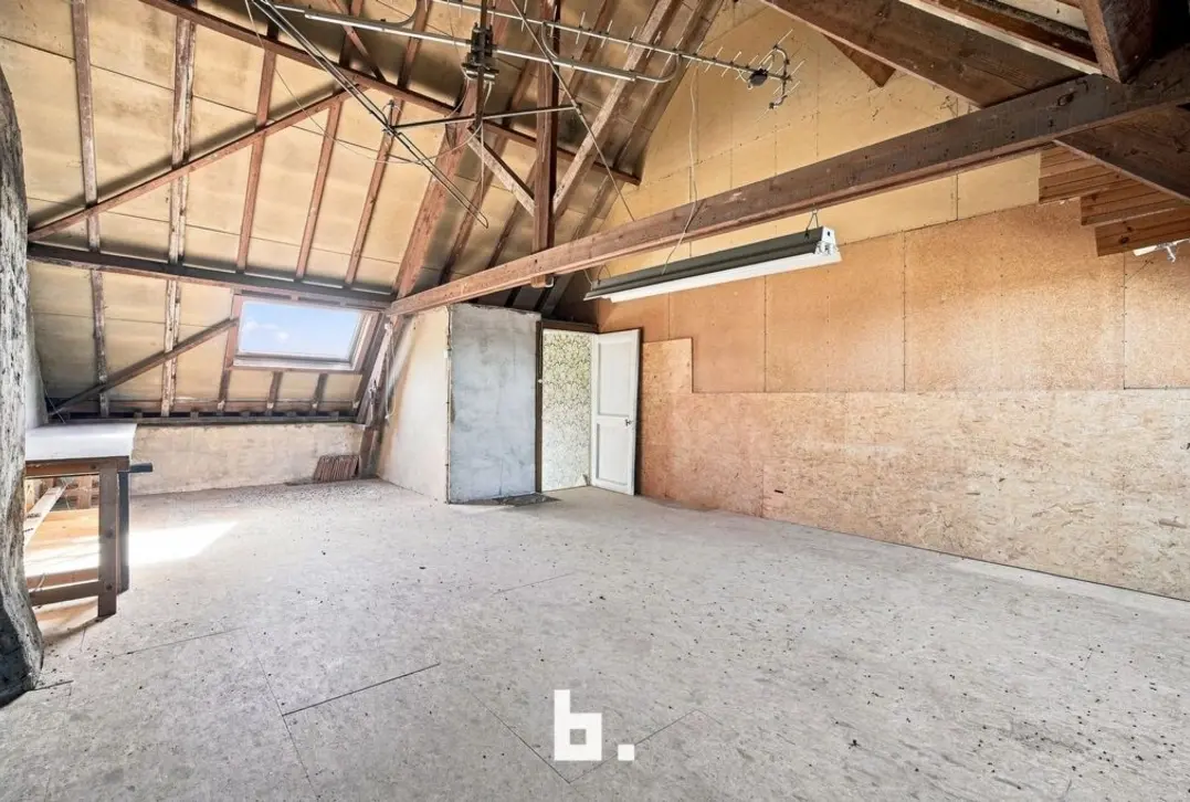 Hoekwoning met karakter - Izegem