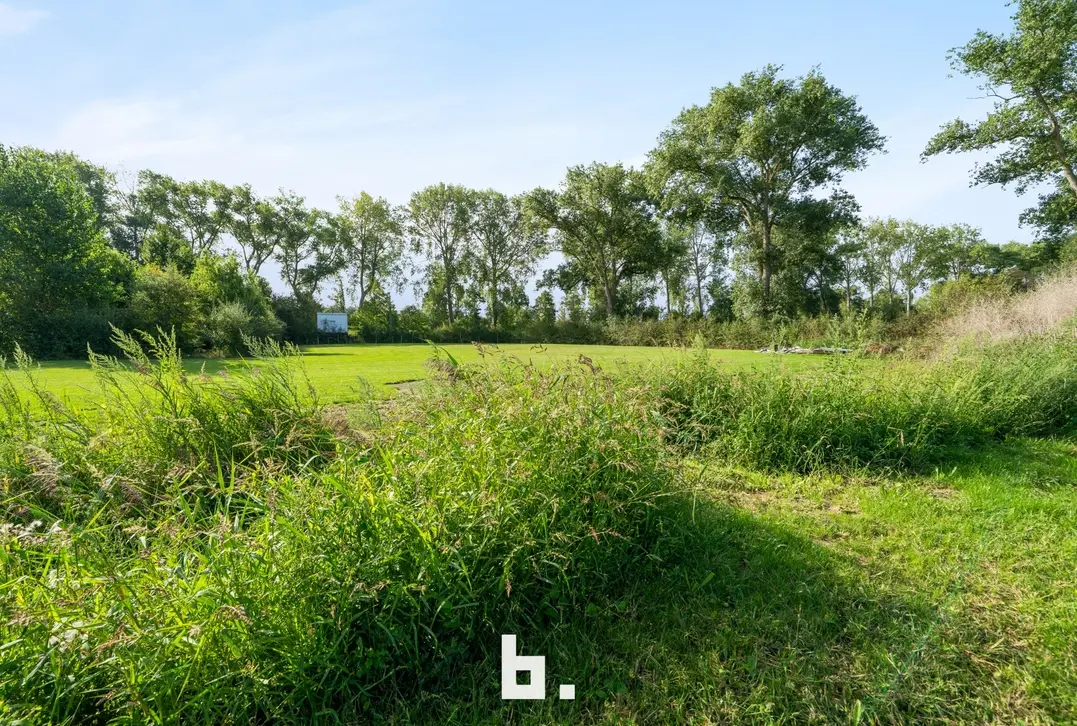 Uniek domein op 4,68 hectare met 4 vergunde vakantieunits - Brugge