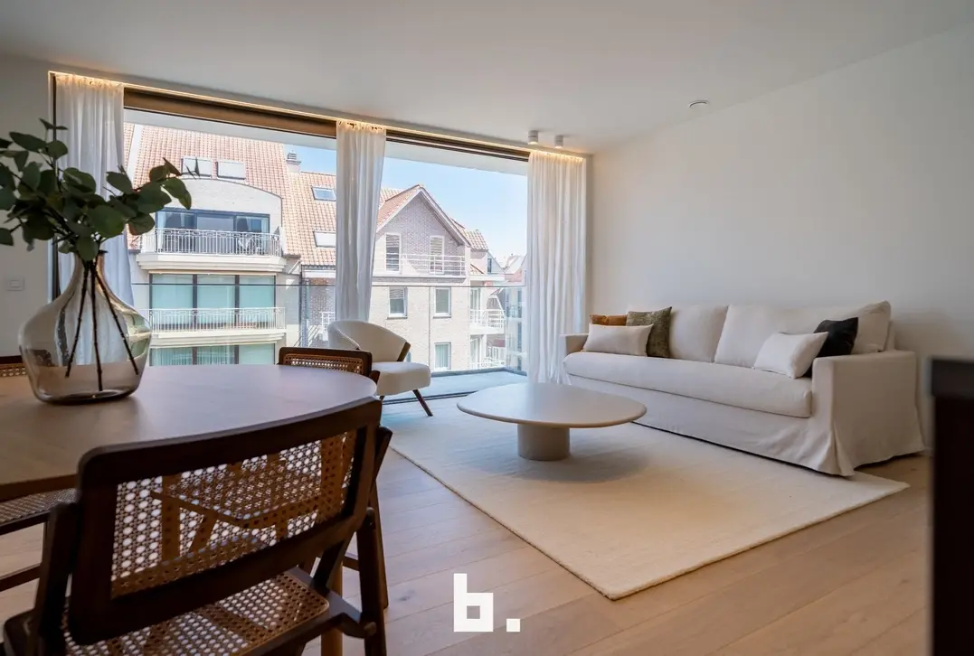 Uniek nieuwbouwappartement met 2 slpks en terras gelegen op een fantastische ligging te Knokke  - Knokke-Heist