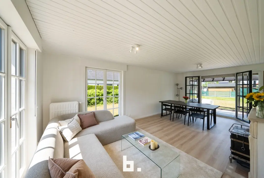 Instapklare alleenstaande woning op topligging - Oostkamp