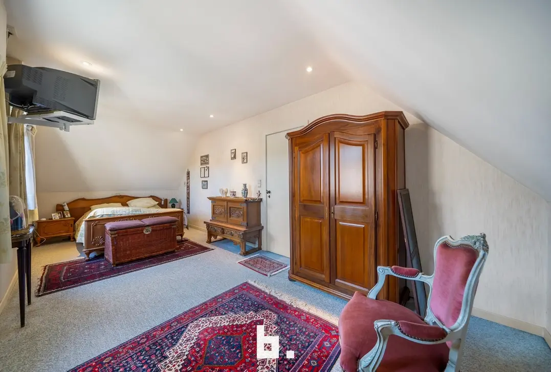 Verzorgde woning gelegen in residentiële wijk - Jabbeke