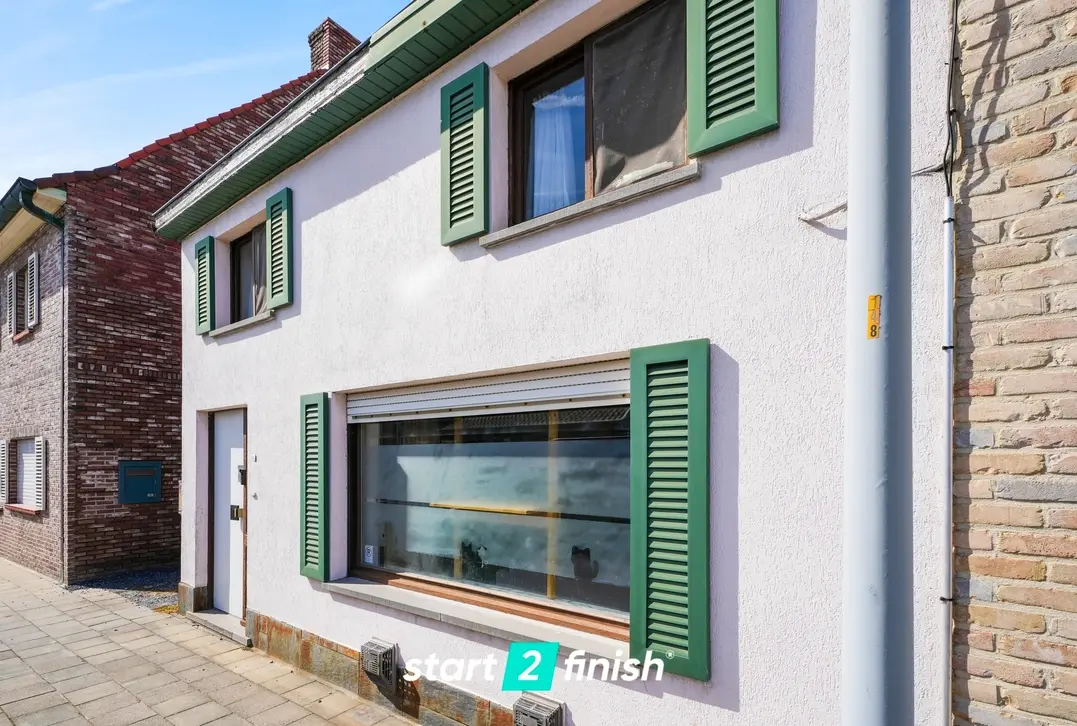 Halfopen woning met 3 kamers & garage in Desselgem - Waregem