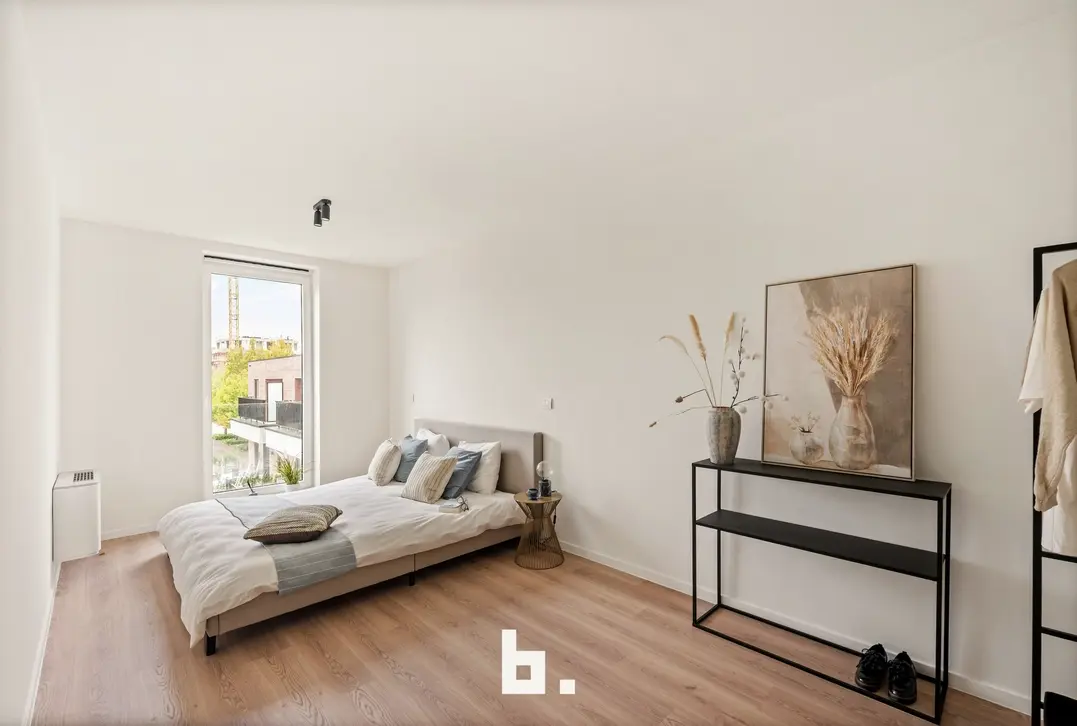 Volksplein 18B, 8500 Kortrijk - €444.852,64 - Instapklare nieuwbouwwoning met 5 slaapkamers, tuin, dakterras en garagebox in hartje Kortrijk!