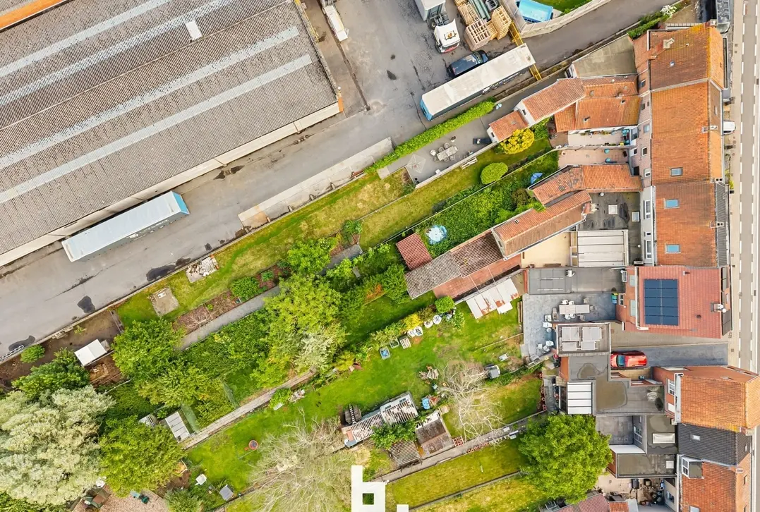 Verrassend ruime gezinswoning met 212 m² bewoonbare oppervlakte op toplocatie in Tielt - Tielt