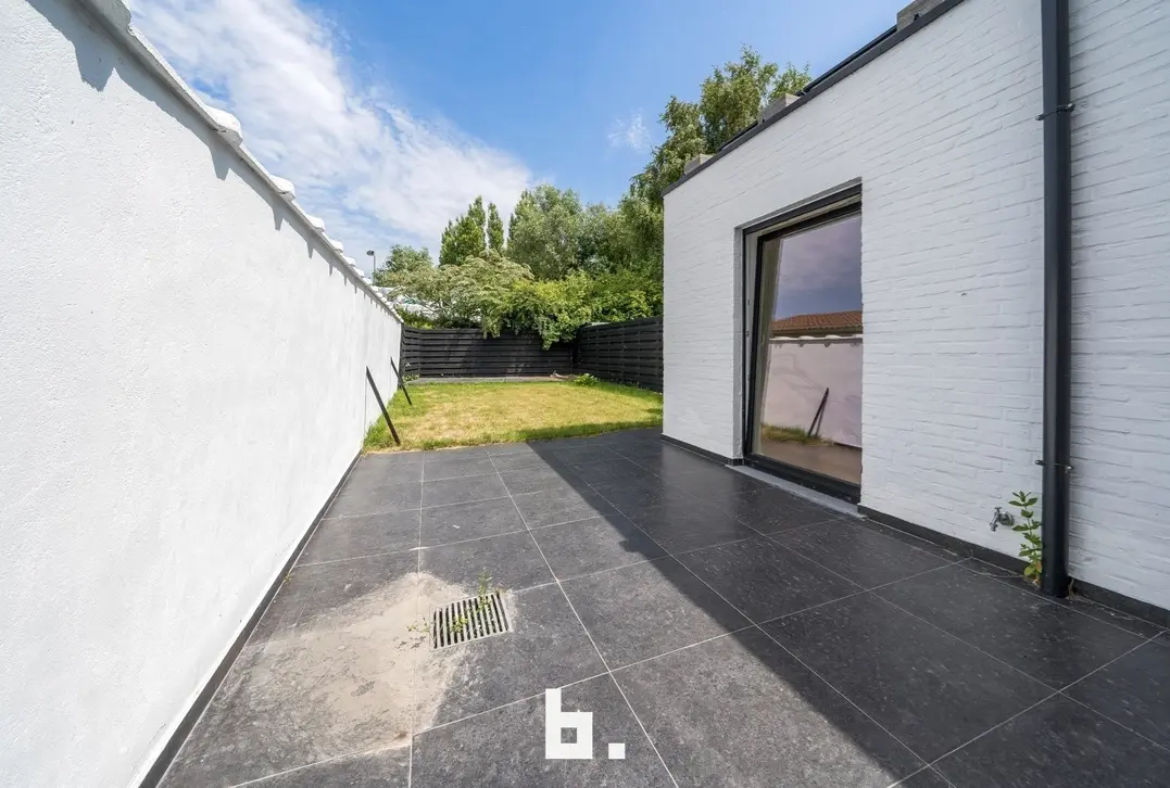 Stijlvol gerenoveerde woning met 4 slpks en een prachtige tuin in hartje Knokke-Heist - Knokke-Heist