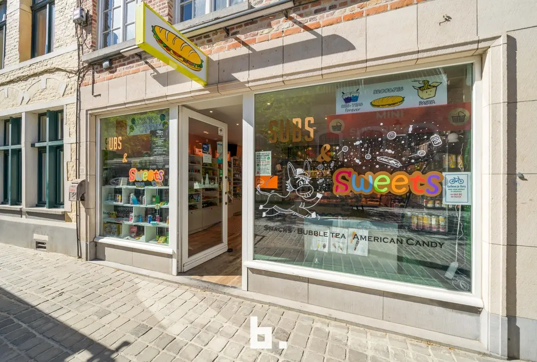 Handelshuis met mooie opbrengst - Brugge