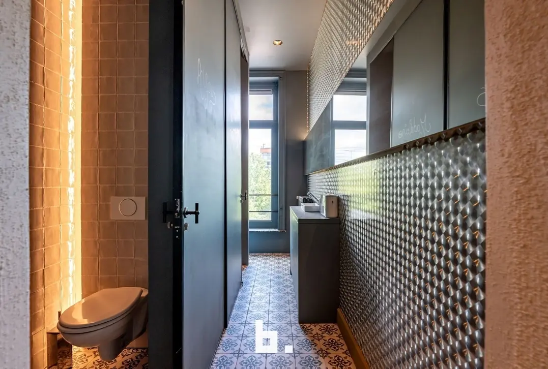 Exclusief neoclassicistisch herenhuis in hartje Roeselare - Roeselare