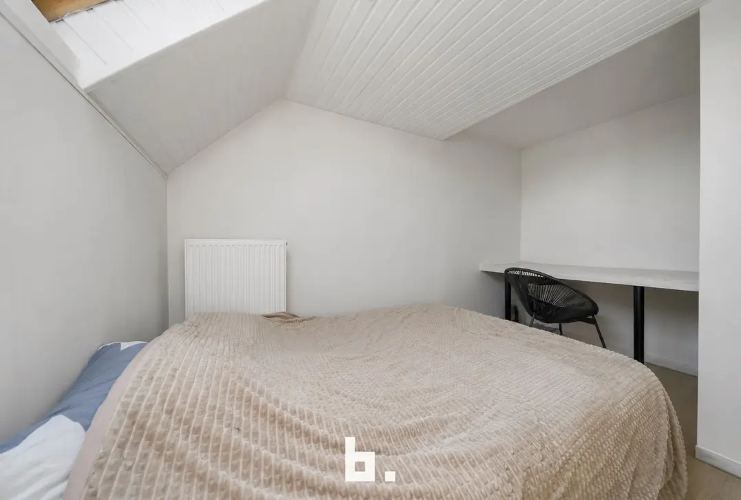 Knappe villa met praktijk in doodlopende straat - Torhout
