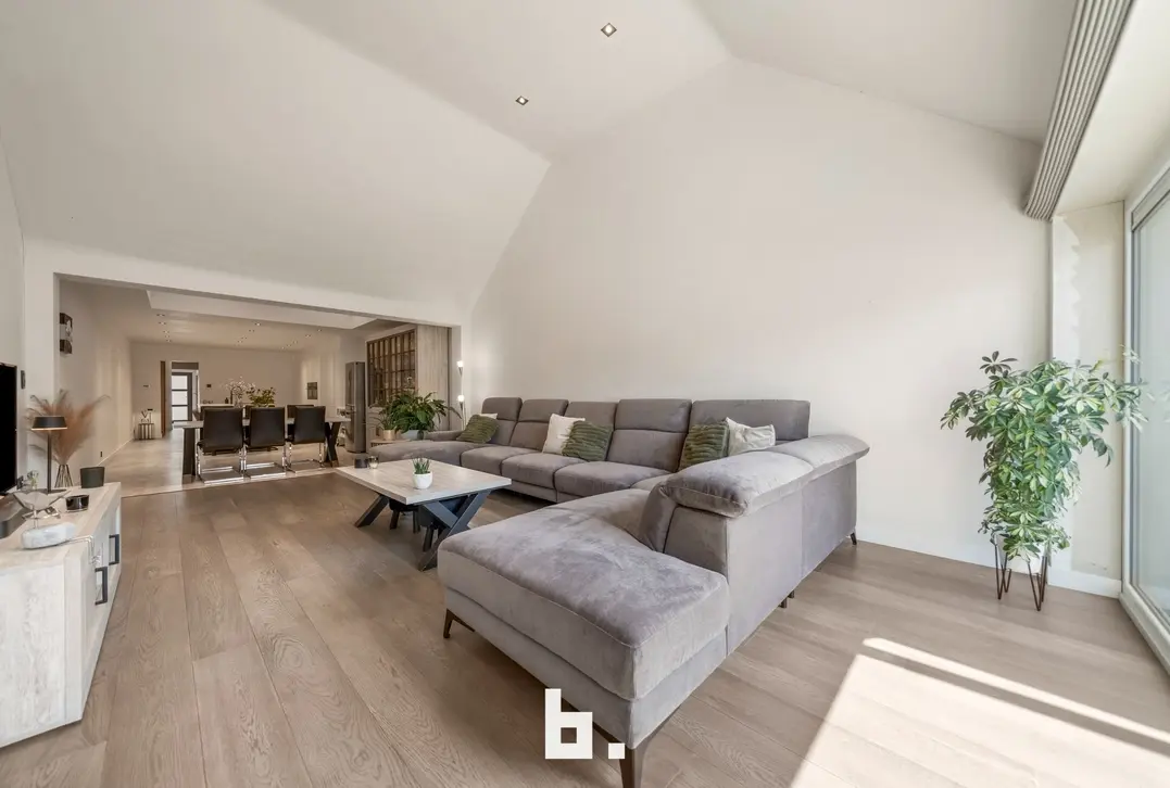 Instapklare woning met 3 slaapkamers en zongerichte tuin op Topligging - Sint-Andries