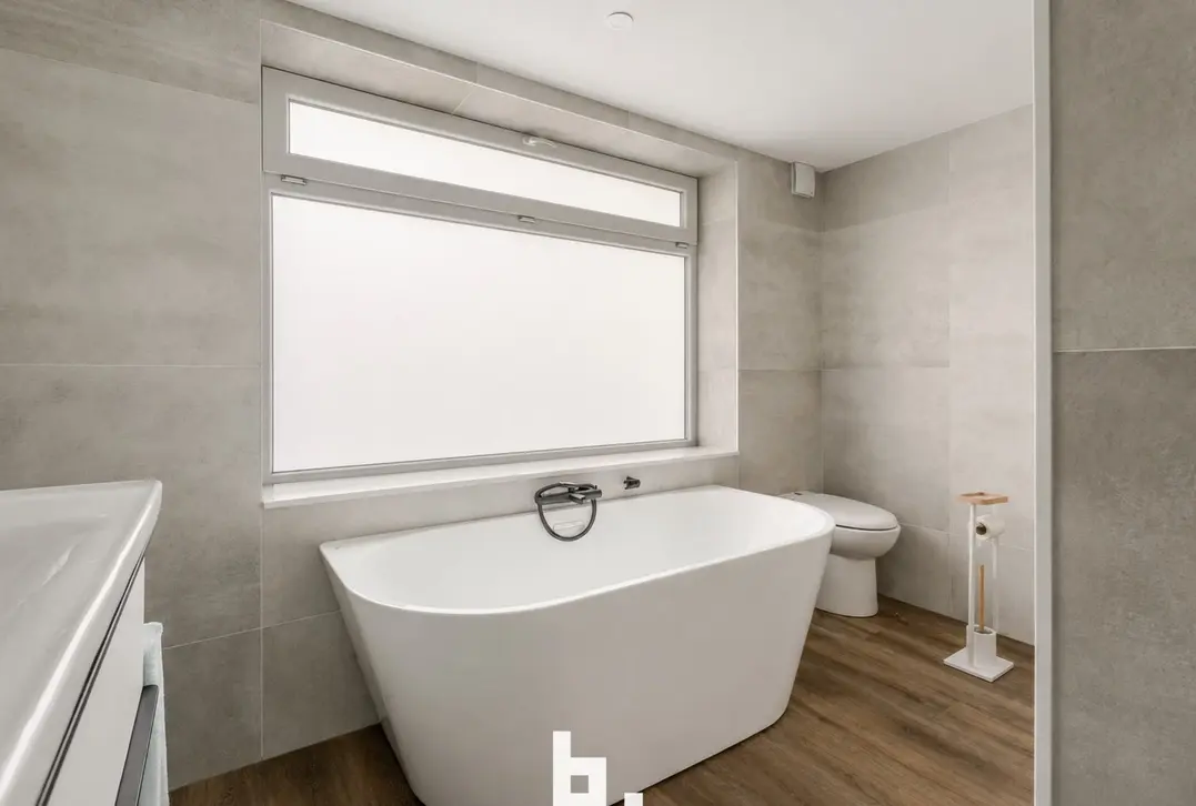 Gerenoveerde woning met 4 slaapkamers te Wevelgem! - Wevelgem - €249.000