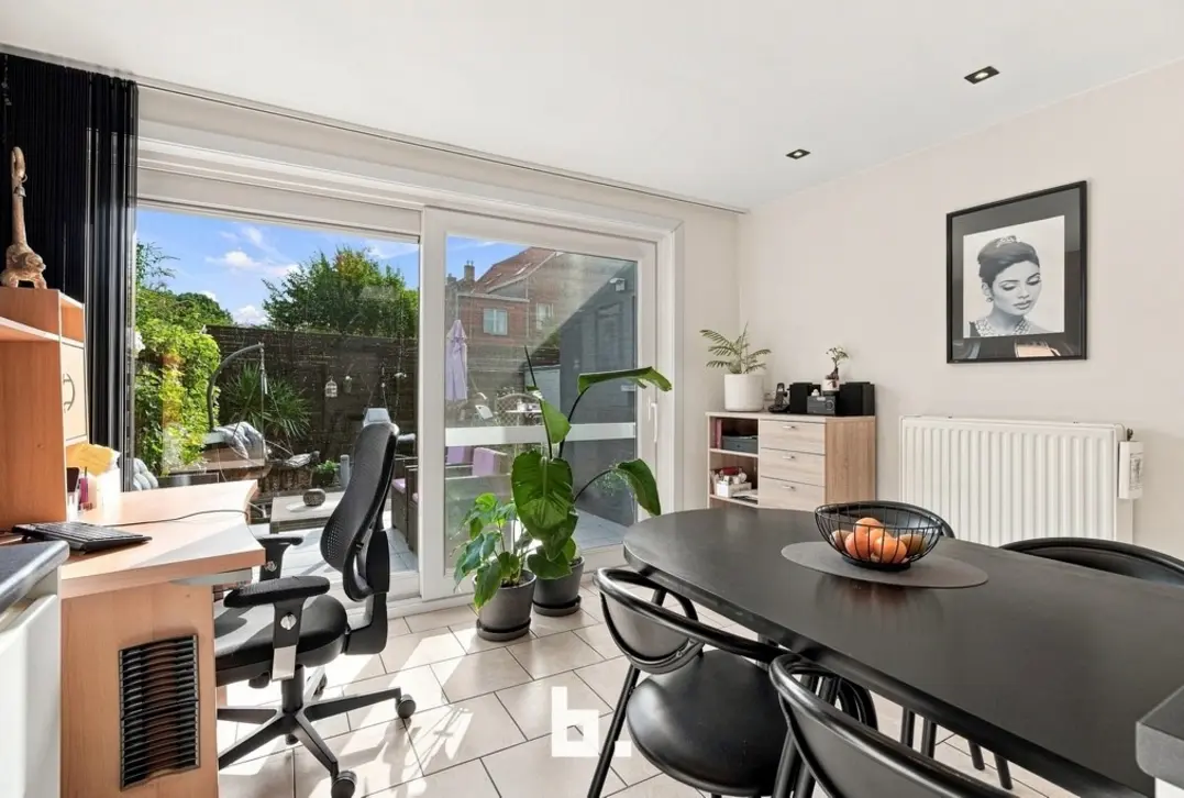 Instapklare woning met 5 slaapkamers in Roeselare!  - Roeselare