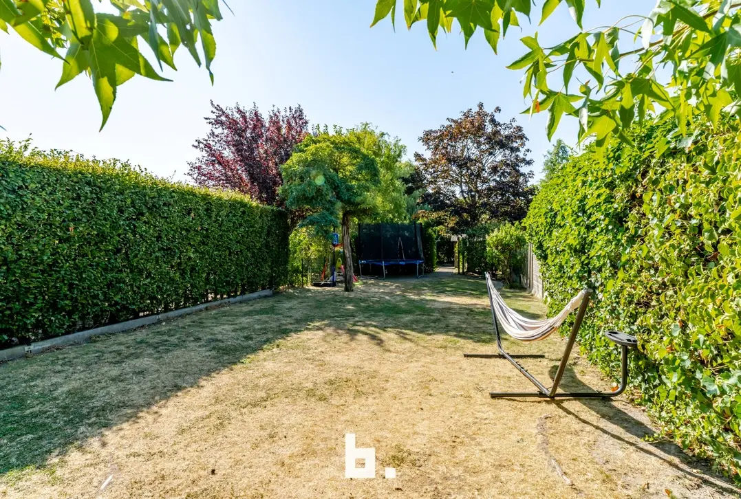 RIJWONING MET ZEER RUIME TUIN TE KOOP – HARELBEKE-STASEGEM - Harelbeke