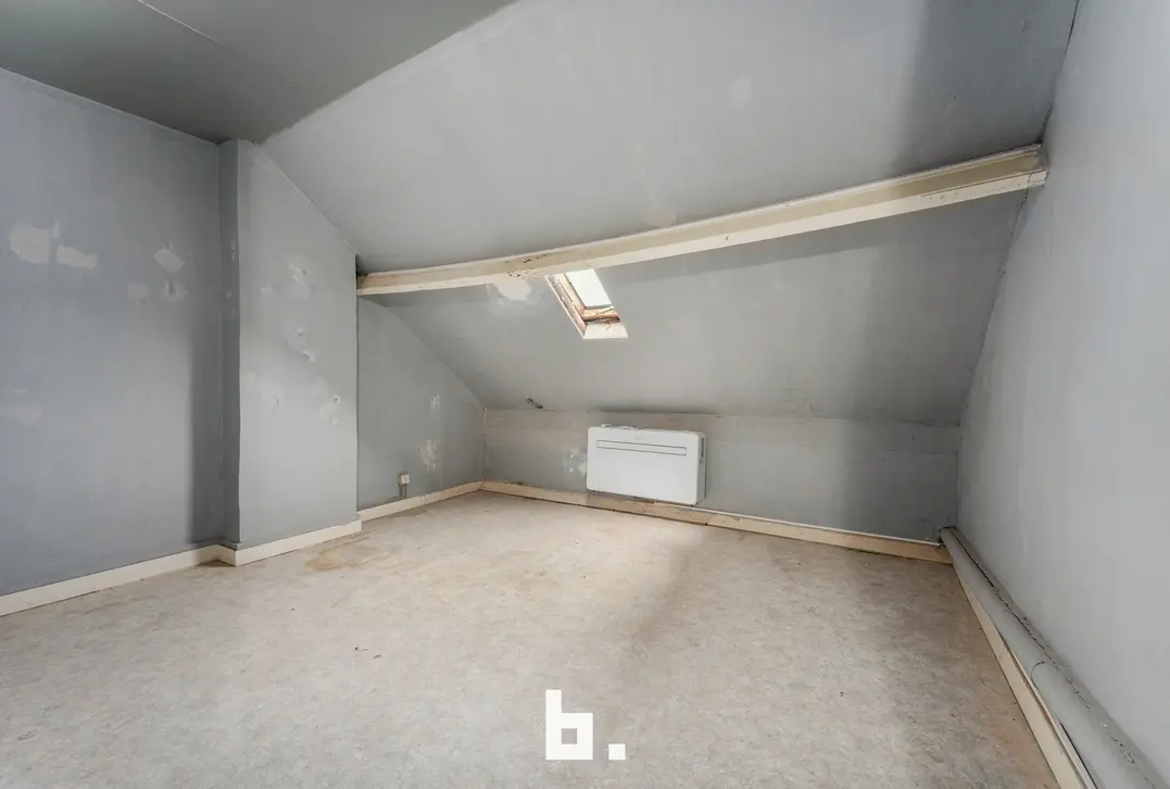 Betaalbare gezinswoning met 4 slaapkamers, vernieuwd dak en gunstig EPC C! - Wervik